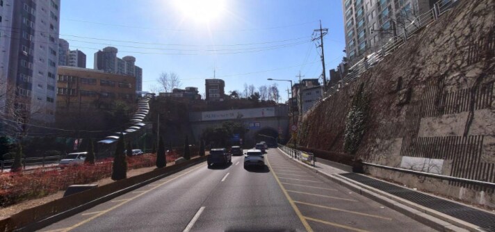 서울에서 배달원들 다 속여서 지옥으로 보내는곳...2_2.png