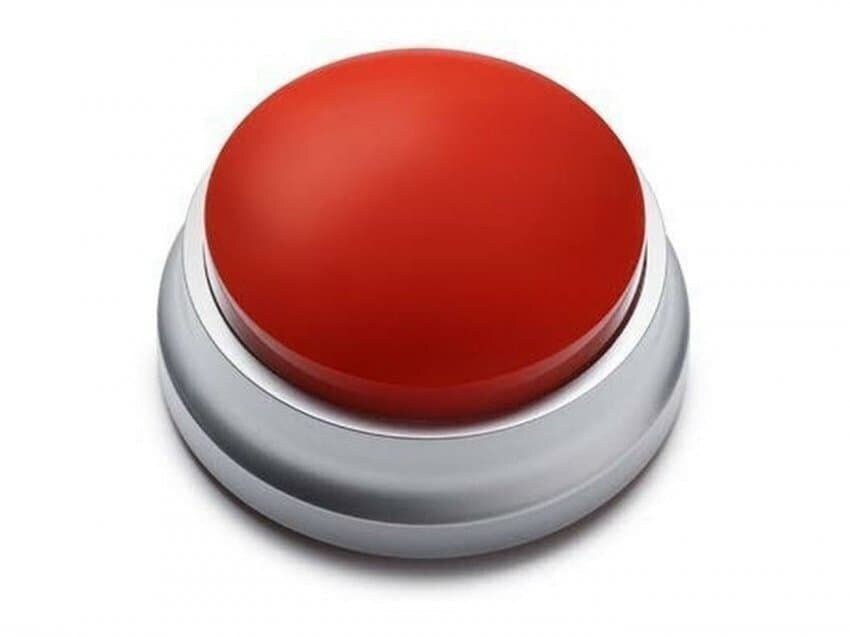 퇴근 하는 대신 누군가 월봉이 깍이는 버튼_1.jpg