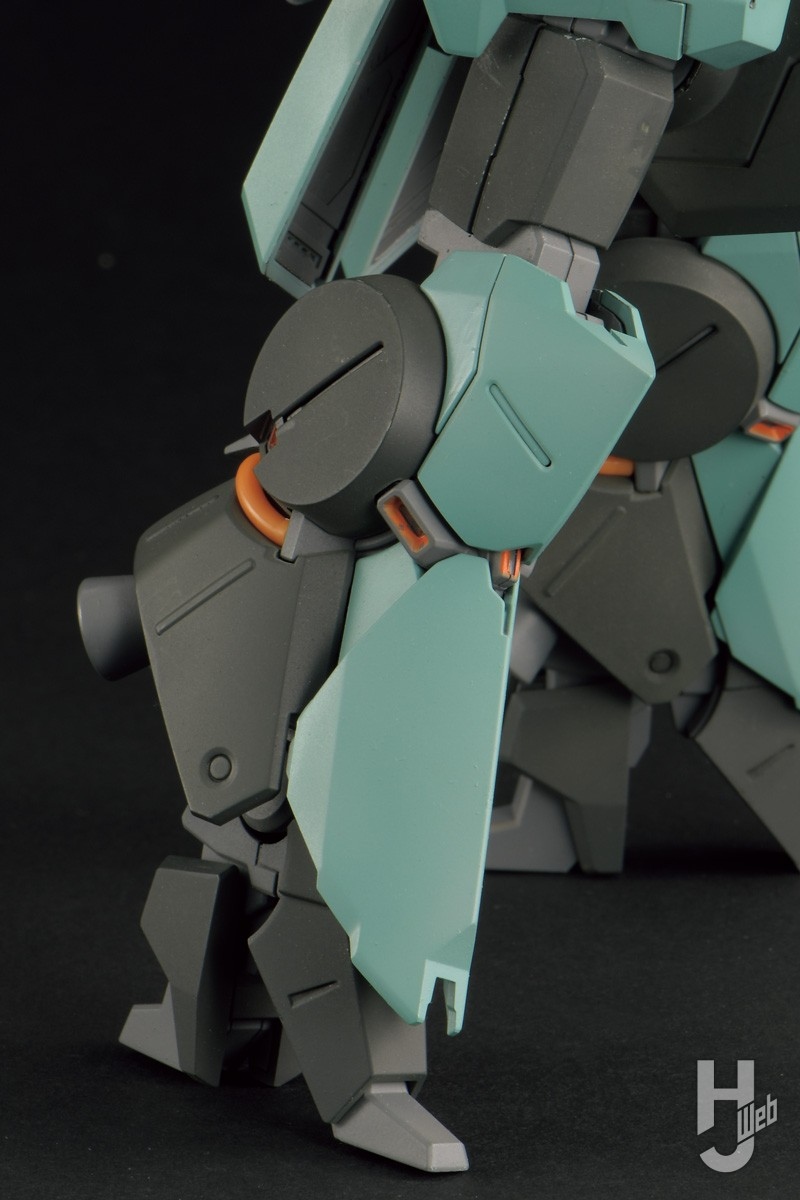 HGUC 1/144 리벤 볼프 A.O.Z 리부트판 HJ 게재 울프대 컬러 작례_15.jpg
