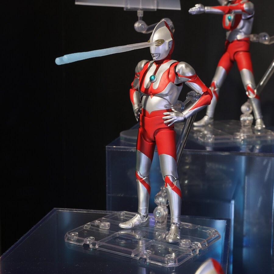 [반다이] S.H.Figuarts(진골조제법)울트라맨 60th 추가 전시 이미지_5.jpg