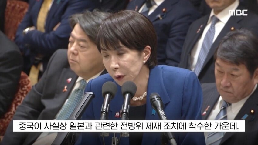 중국, 일본 : 한국아 우리 좀 도와줘!!!_1.jpg