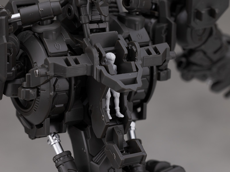 MG 건담 발바토스 루프스 해외 리뷰_18.jpg