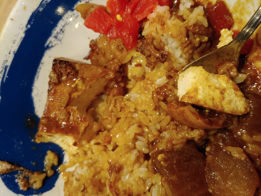 일본 워홀 18일차 먹고 실망했던 니쿠메시 오카모토_16.jpg