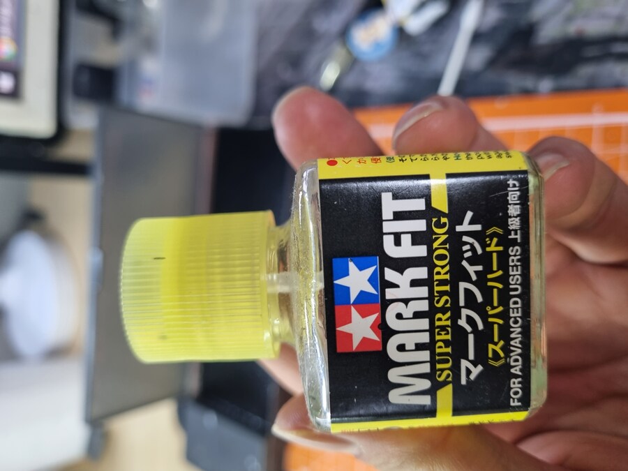 걸프라 아이 데칼 붙이기 망하지 않는 법_8.jpg