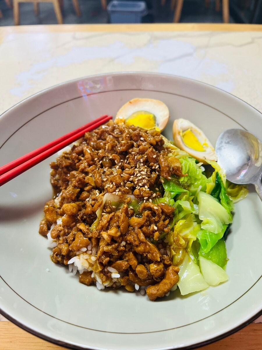 중국 제육덮밥 "루러우판"_6.jpg