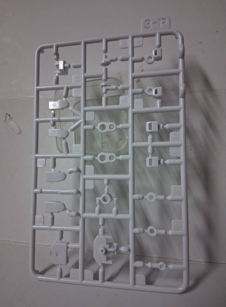 [반다이] SMP 레온 카이저 패키지 구성 및 그레이트 골드란 등 조립 사진_30.jpg