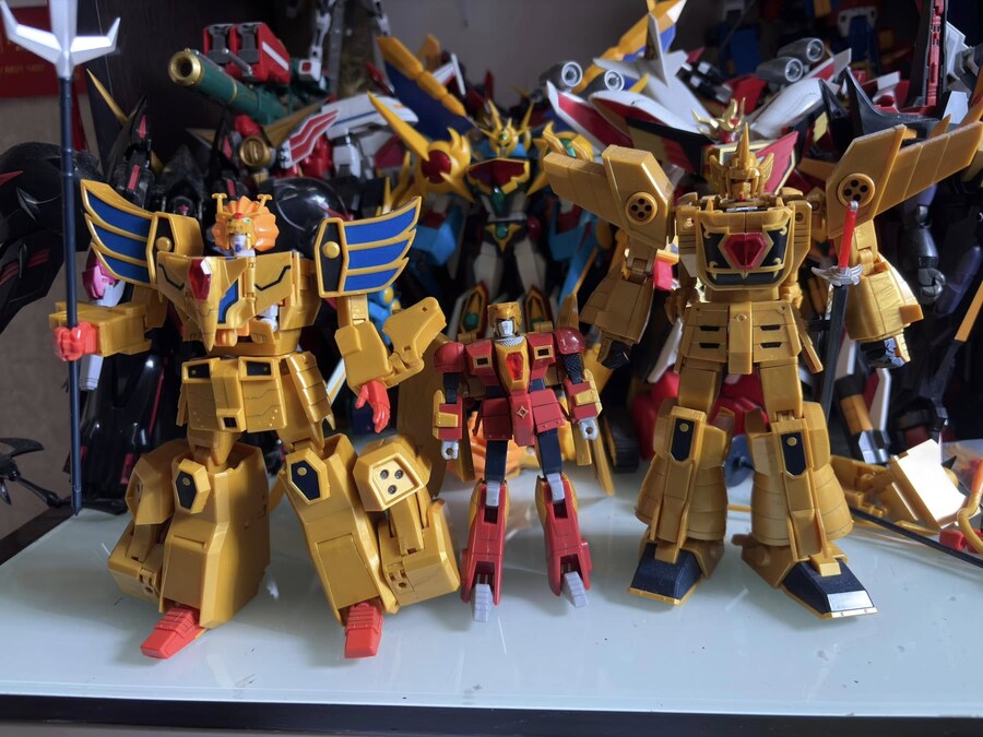 [반다이] SMP 레온 카이저 패키지 구성 및 그레이트 골드란 등 조립 사진_57.jpg