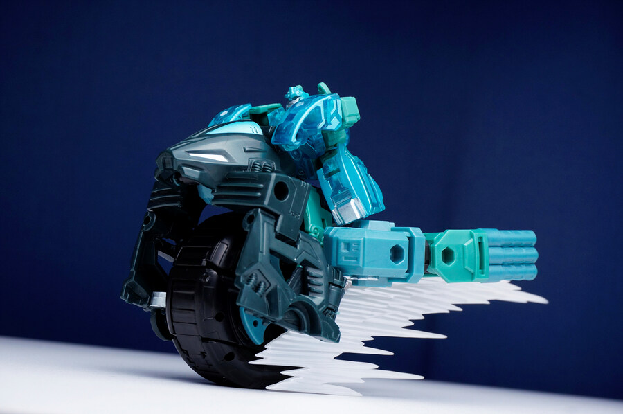 트랜스포머 에오프 마이크로너스 프라임_6.jpg