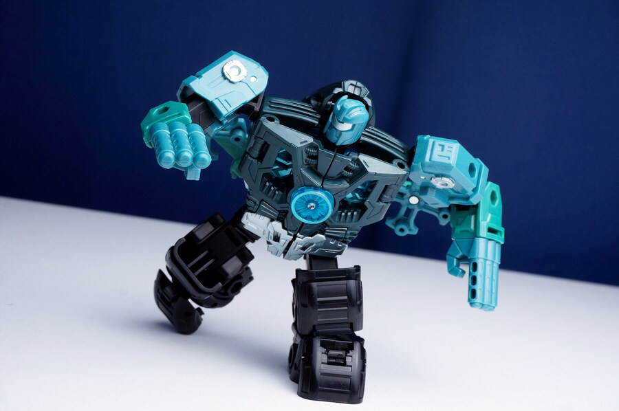 트랜스포머 에오프 마이크로너스 프라임_11.jpg