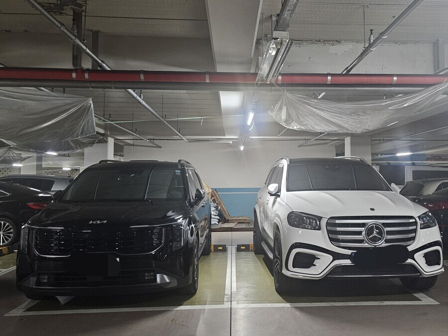 카니발 엠블렘 색놀이 DIY하고 있습니다_1.jpg