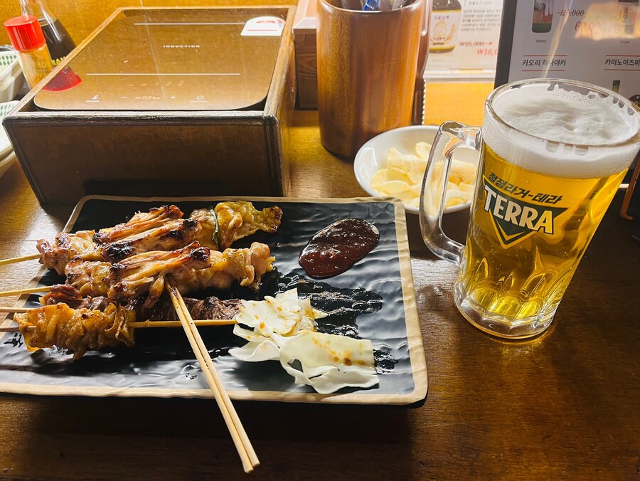 퇴근 후 술집에서 혼술_4.jpg