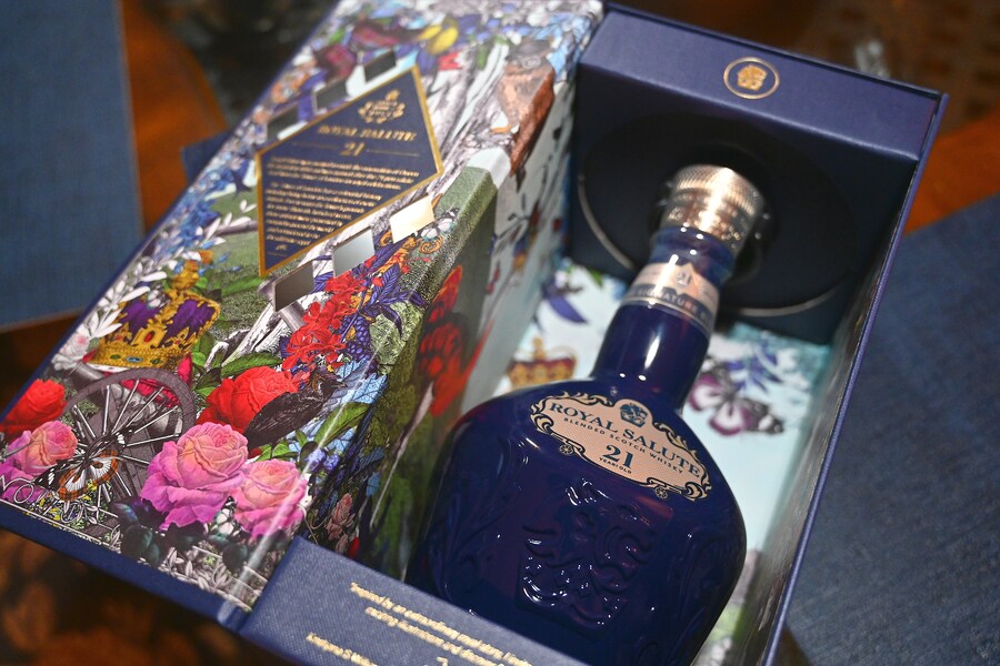 초저녁에 대충 먹는 녹두전과 로얄 살루트 21년;ㅎ_2.jpg