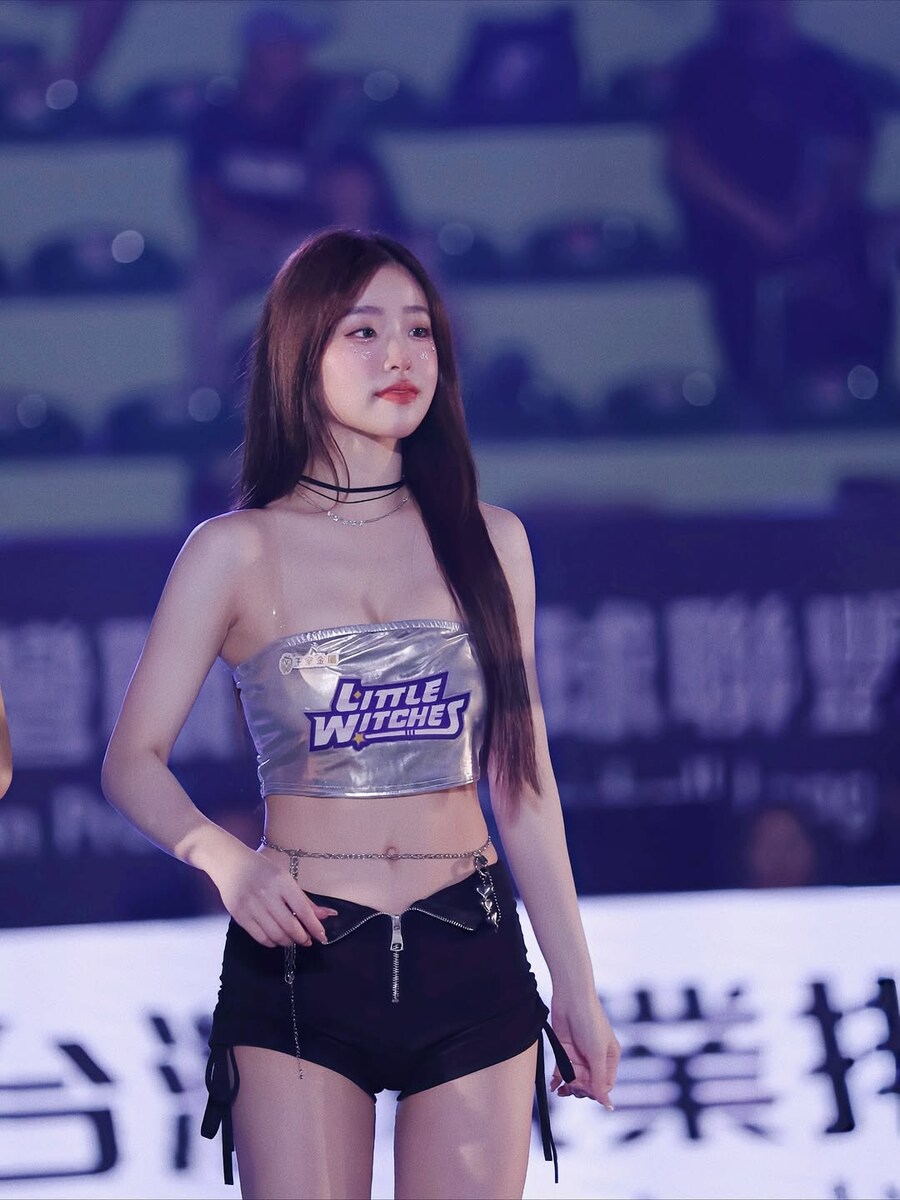 (데이터주의) 귀여운 대만 치어리더 눈나_1.jpg