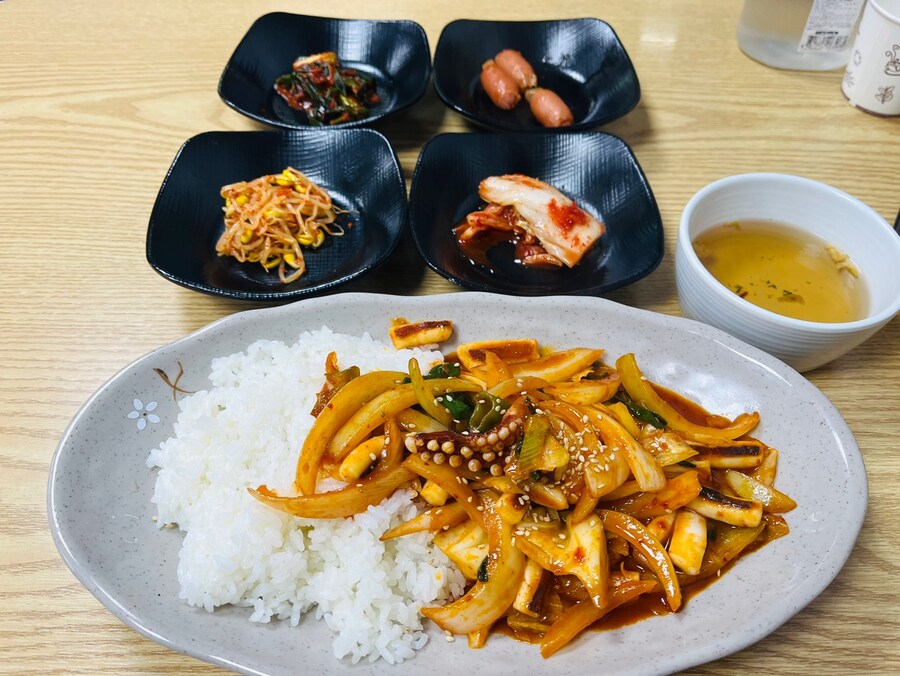 벌떡! 오징어 덮밥이죠?_1.jpg