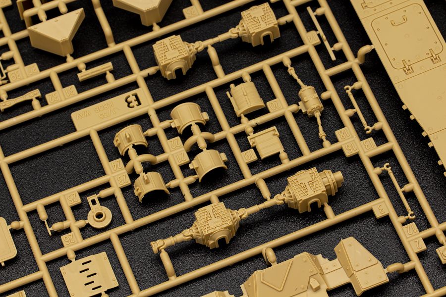 [아카데미 과학] 1/35 대한민국 육군 K808 차륜형 장갑차 샘플 런너 사진_17.png