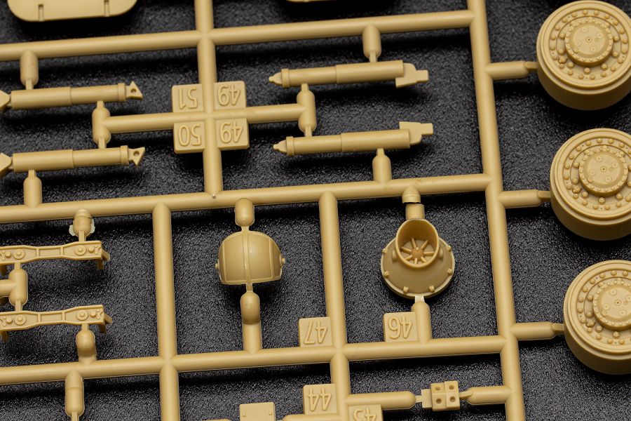 [아카데미 과학] 1/35 대한민국 육군 K808 차륜형 장갑차 샘플 런너 사진_22.png