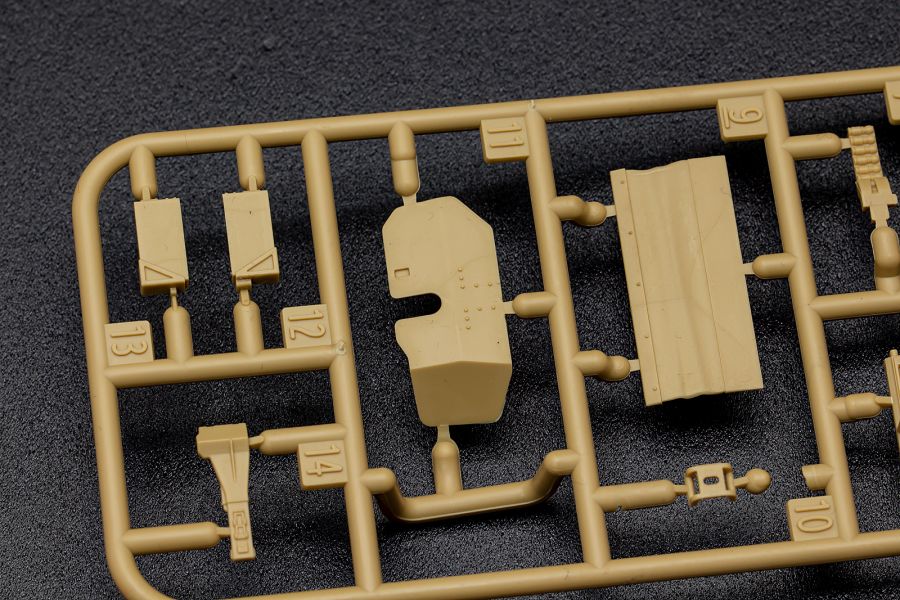 [아카데미 과학] 1/35 대한민국 육군 K808 차륜형 장갑차 샘플 런너 사진_31.png
