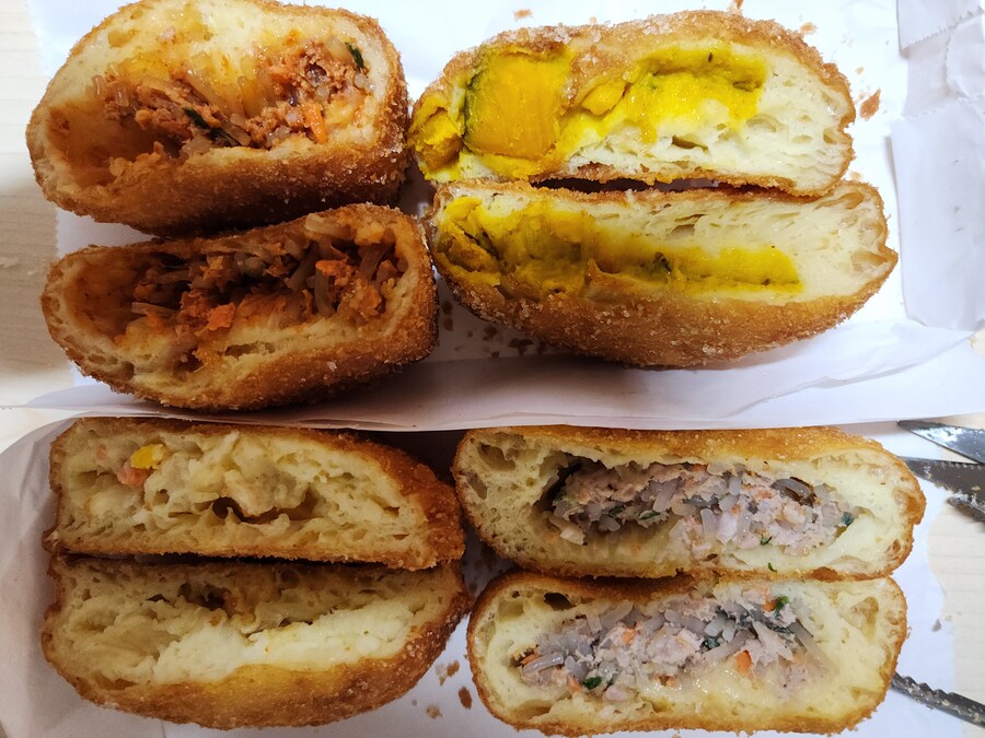 시장에서 산 고로케, 꽈배기, 도너츠, 핫도그_3.jpg