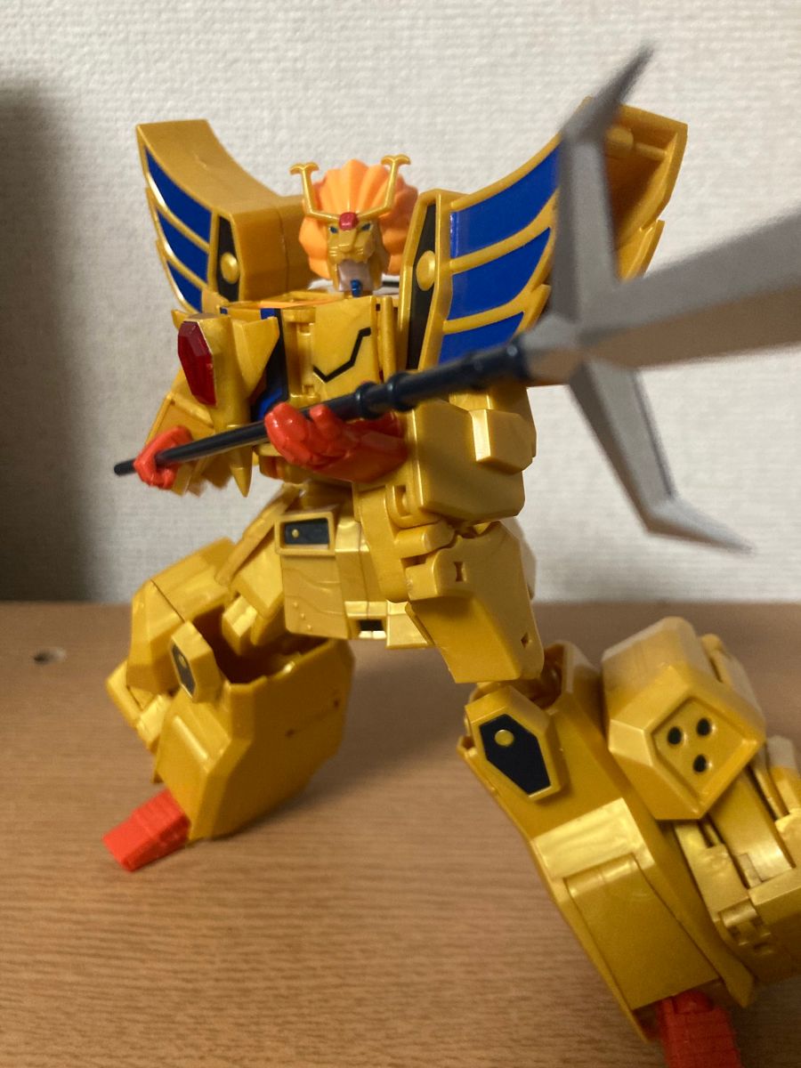 SMP 레온 카이저 & 그레이트 골드란 변형 / 합체 영상 + 가조립 사진_1.jpg