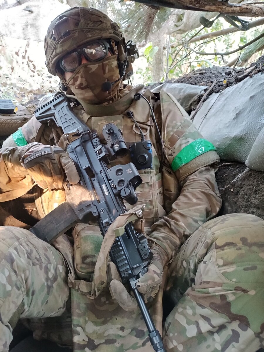 갑자기 숙연해지는 코스어 짤들.jpg_11.jpg