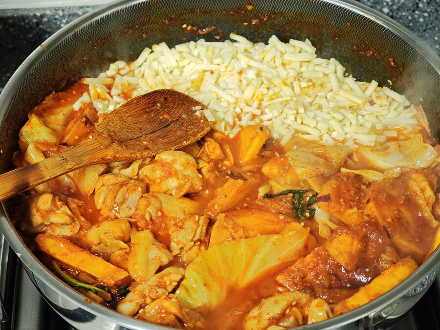 치즈 닭갈비_8.jpg