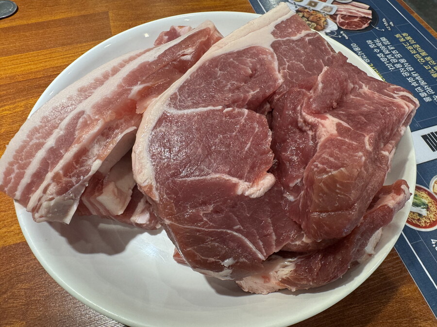 무한리필 고기싸롱~~~_1.jpg