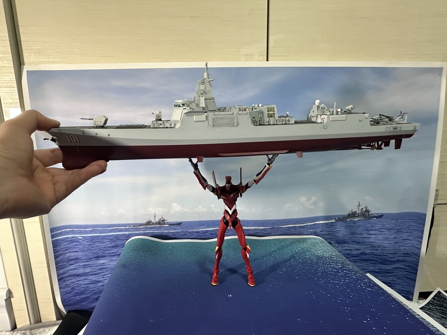 에바 2호기 첫등장 연출_15.jpg