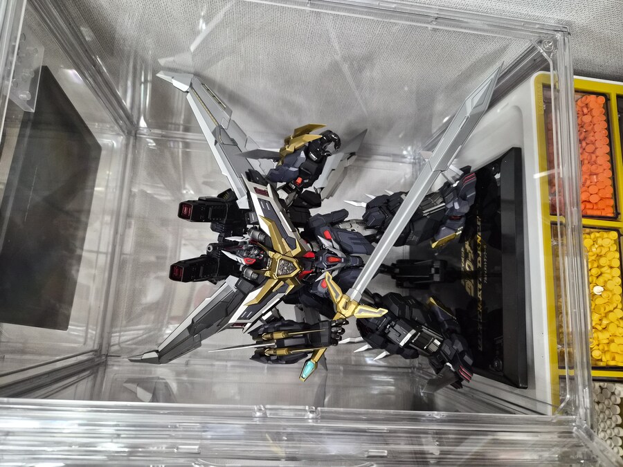 모데로이드 그렌라간_16.jpg