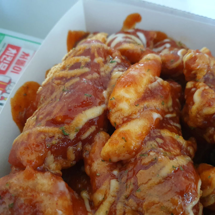 처갓집 양념치킨 슈프림 골드_2.webp