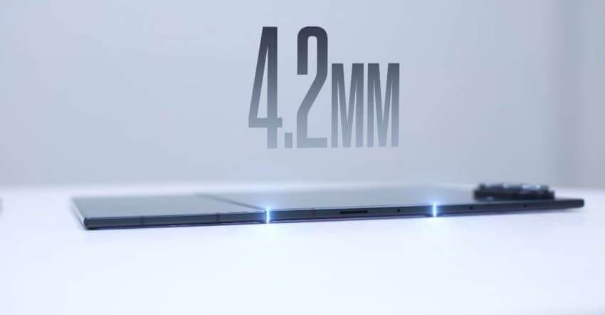 갤럭시 Z 트라이폴드 사진 (폴드7과 비교)_6.jpg