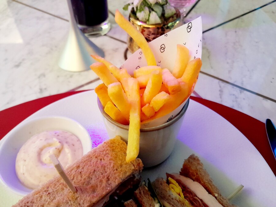 치킨 샌드위치_4.jpg