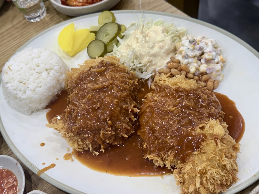 돈까스 파는 순대국집_3.jpg