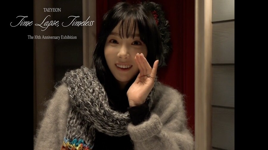 [태연] 10주년 기념 전시회 Time Lapse, Timeless 아카이브 필름_1.jpg