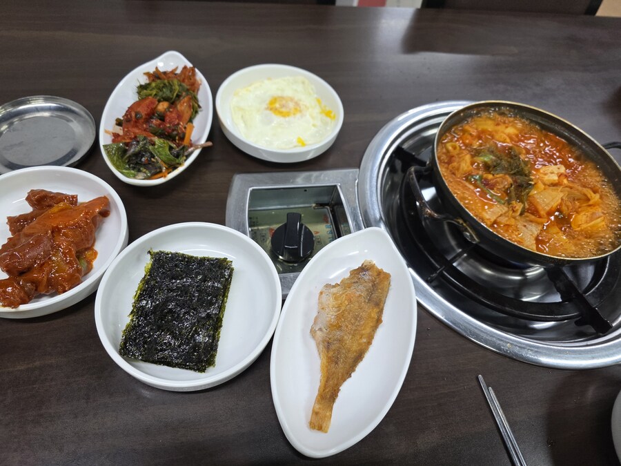 가산에서 푸짐하게 따뜻하게 아침식사를 즐기자_1.jpg