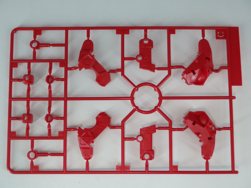 HG GQ 1/144 샤아 전용 자쿠 런너 사진_4.jpg