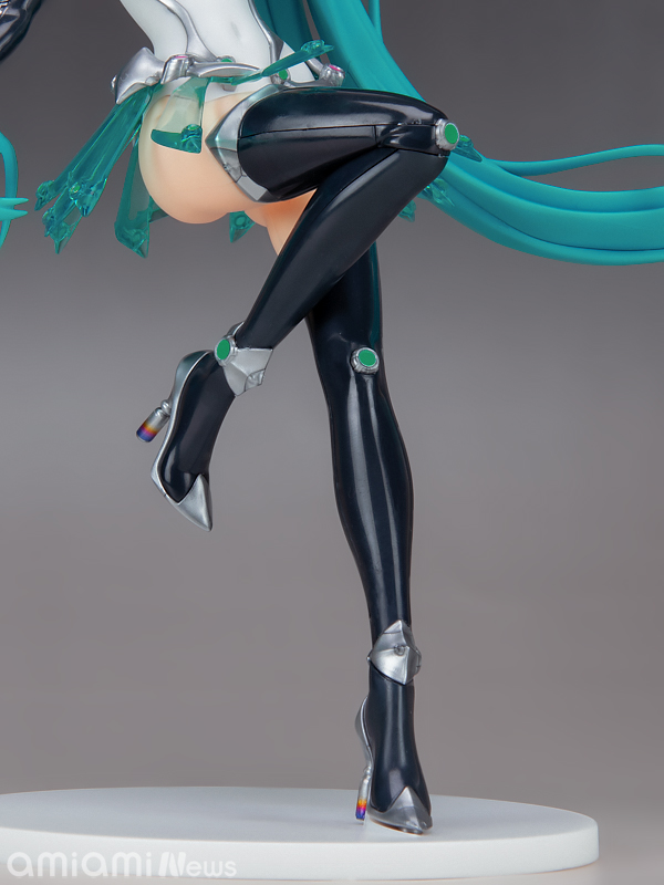 [굿 스마일] Reincarnation 레이싱 미쿠 2013 Ver 샘플 사진_23.jpg
