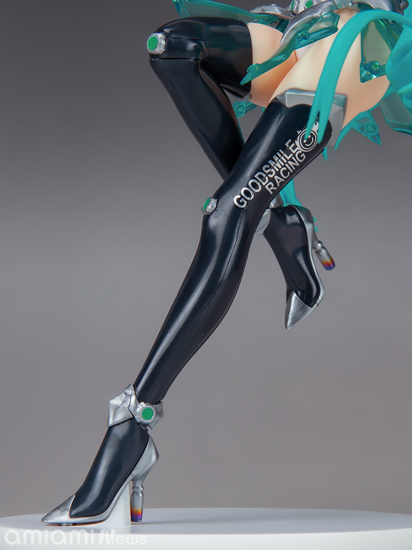 [굿 스마일] Reincarnation 레이싱 미쿠 2013 Ver 샘플 사진_24.jpg
