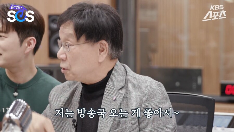 유튜브) 커피한잔, 저녁 반주한잔에 만들어진 전설의 음악_31.png