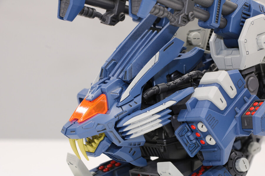 [타카라토미] RMZ 1/100 블레이드 라이거 판처 기획 담당자 인터뷰_5.jpg