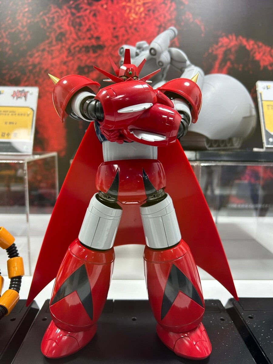 [포즈+] 메탈 & 메탈 히트 시리즈 AGF 2025 전시_9.jpg