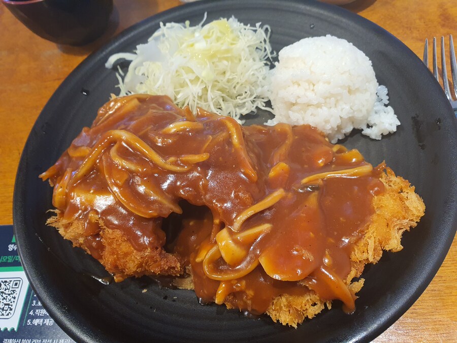 봇치냐가 거의2달동안 세뇌한 밀피유 치킨까스후기_2.jpg