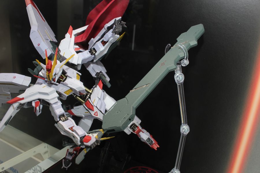 [반다이] 메탈 로봇혼 건담 마르코시아스 다각도 전시 사진_13.jpg