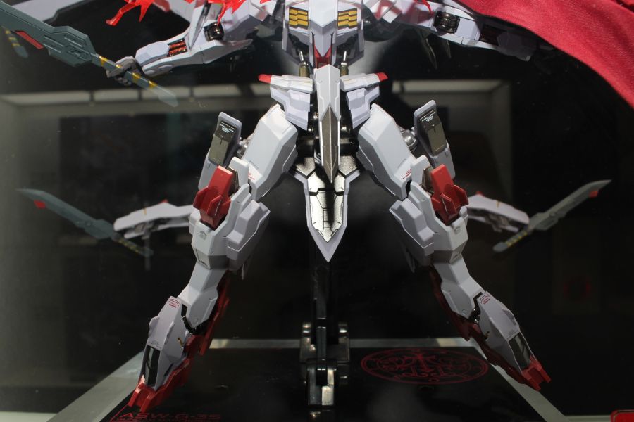 [반다이] 메탈 로봇혼 건담 마르코시아스 다각도 전시 사진_10.jpg