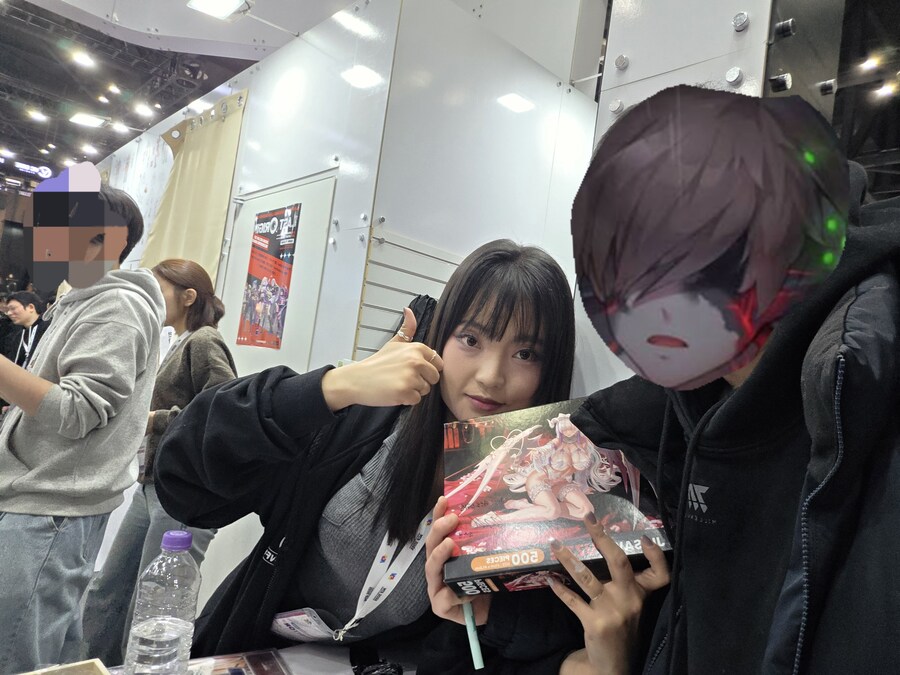 라오) PD님 사인받고 사진 찍고옴ㅋㅋ_1.jpg