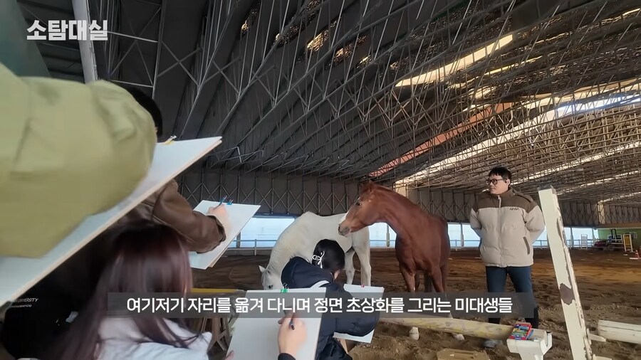 유튜브) 중세 말 정면 그림을 개못그린 이유_10.png