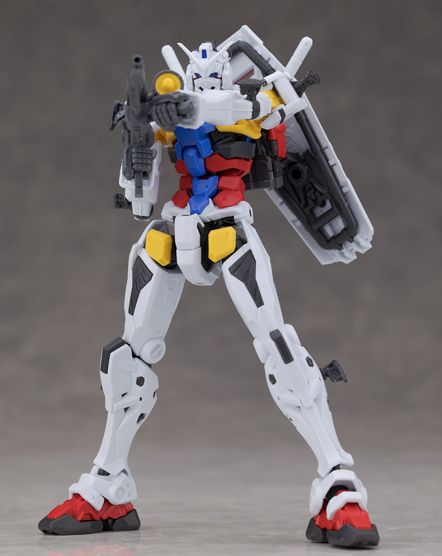 HG GQ 1/144 하얀 건담 해외 리뷰_57.jpg