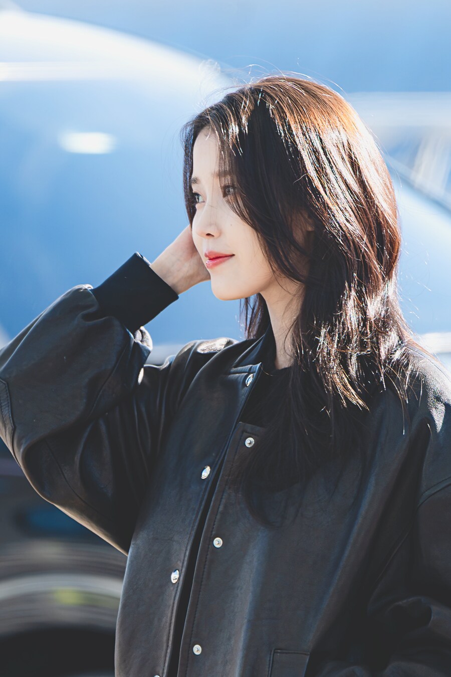 2025.12.05 AAA 2025 참석 인천공항출국(셀카봉)_5.jpg