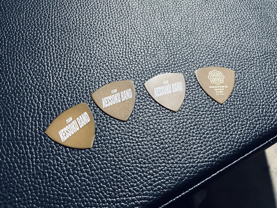 결속밴드 내한 공연 공식 사진_5.jpg