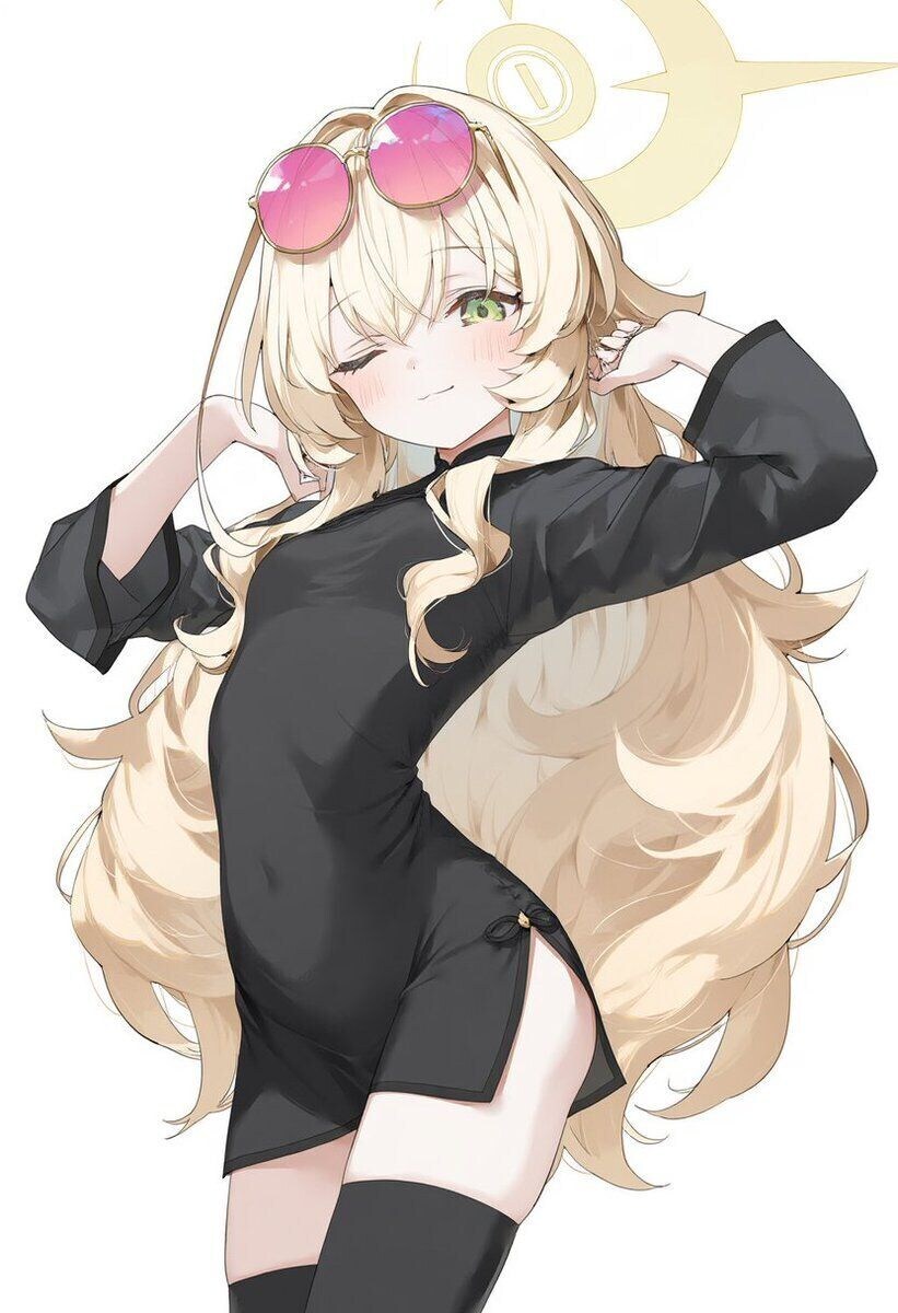 블루아카)섹시섹시 교수_1.jpg