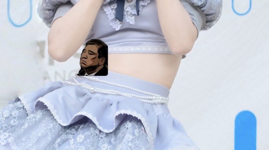 "뱃살 보정해줘" 일본 아이돌 요청에…충격적 결과물_32.jpg